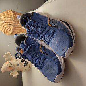 Saucony Kinvara 13 Womens Size 8